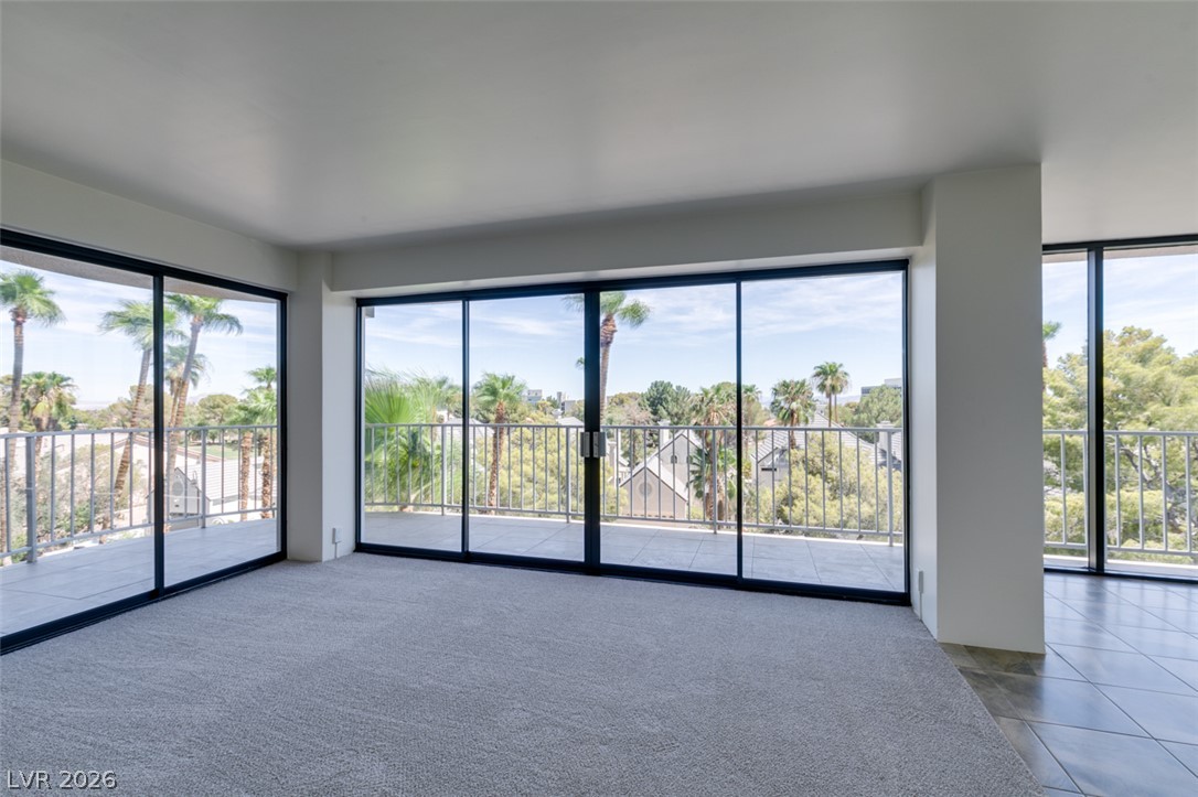 3111 Bel Air Drive 4f Las Vegas NV 89109