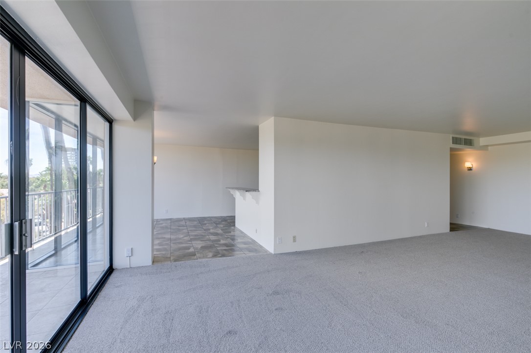 3111 Bel Air Drive 4f Las Vegas NV 89109