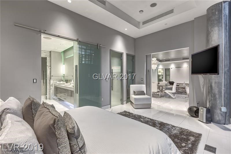 3722 South Las Vegas Boulevard 3604 Las Vegas NV 89158