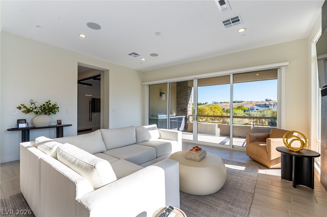11280 Granite Ridge Drive 1106 Las Vegas NV 89135