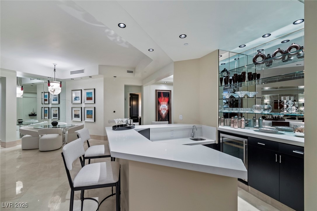 2747 Paradise Road 3404 Las Vegas NV 89109