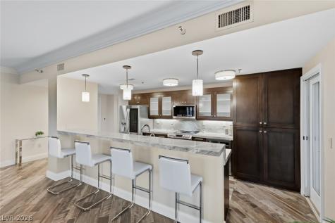 30 Strada Di Villaggio 151 Henderson NV 89011