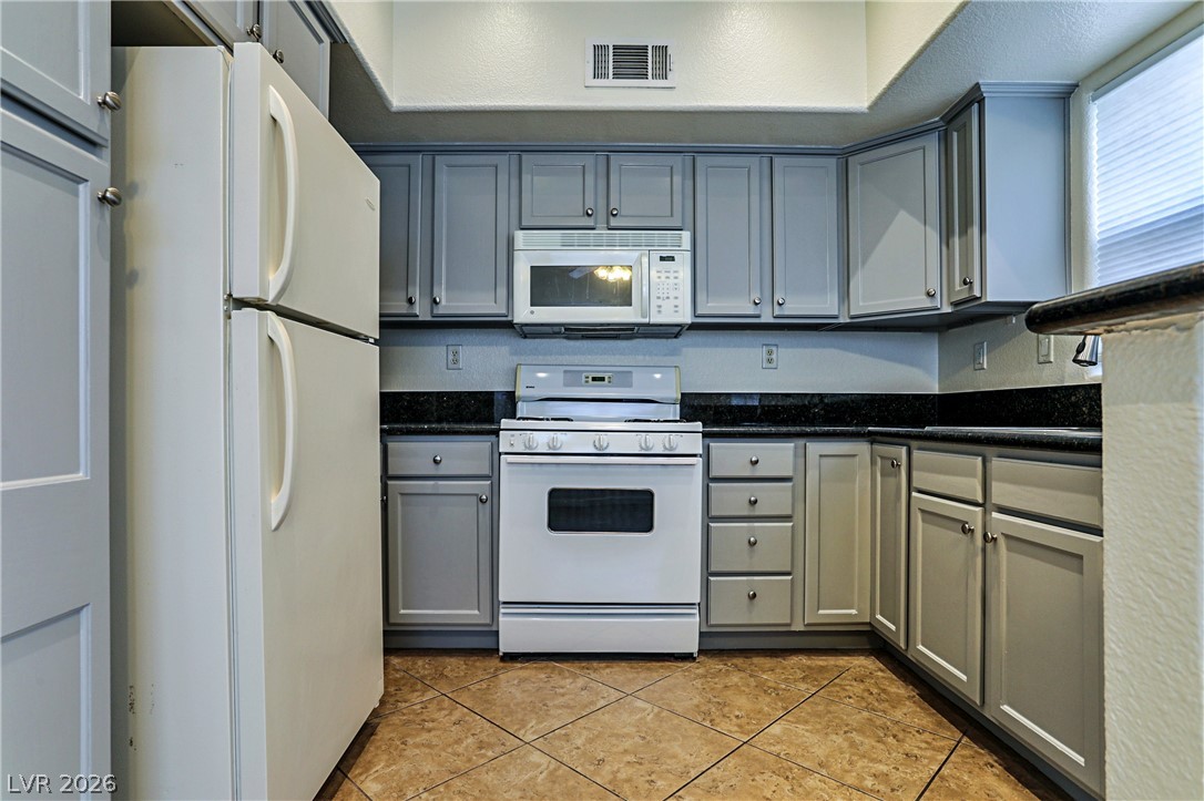 520 Arrowhead Trail 613 Henderson NV 89015