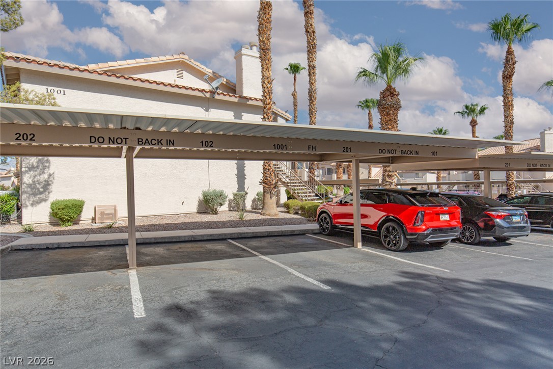 1001 Falconhead Lane 102 Las Vegas NV 89128