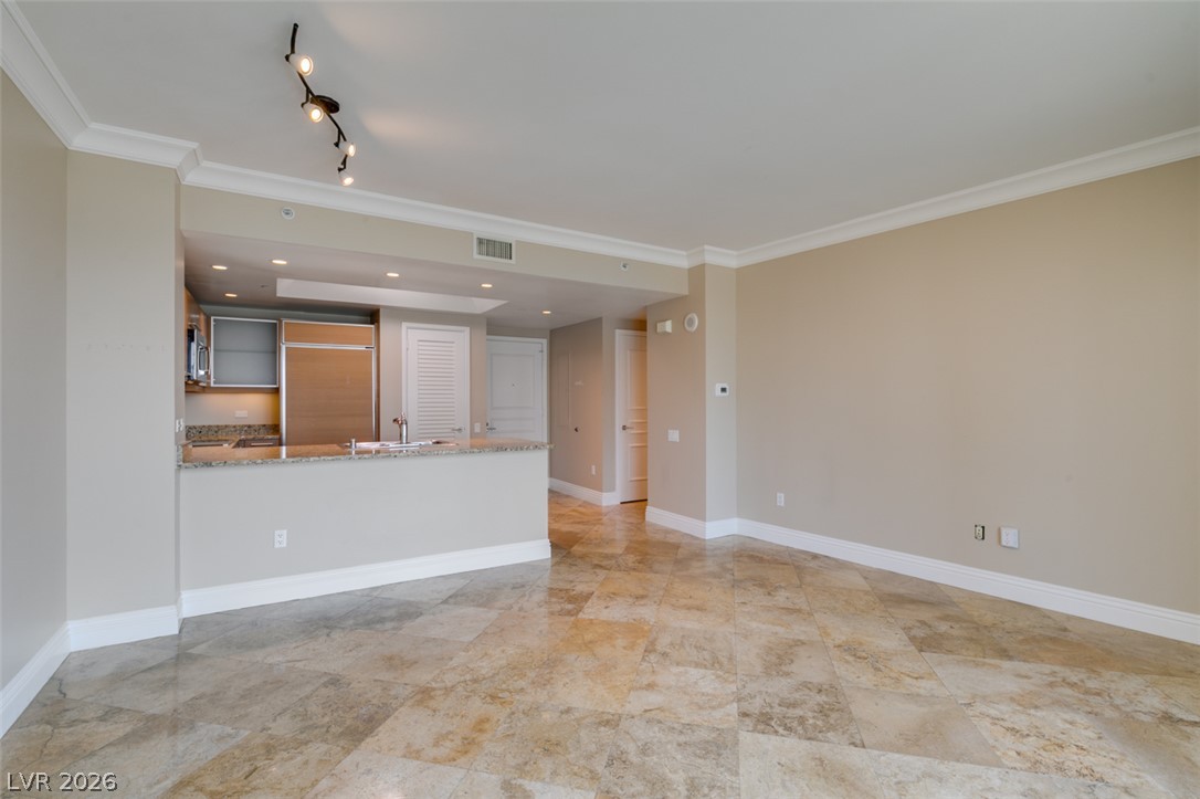 222 Karen Avenue 1905 Las Vegas NV 89109