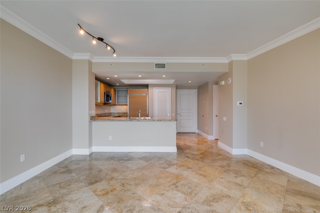 222 Karen Avenue 1905 Las Vegas NV 89109