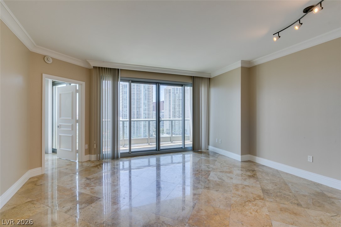 222 Karen Avenue 1905 Las Vegas NV 89109