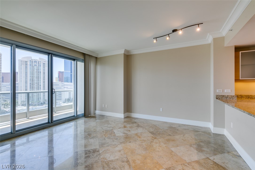 222 Karen Avenue 1905 Las Vegas NV 89109