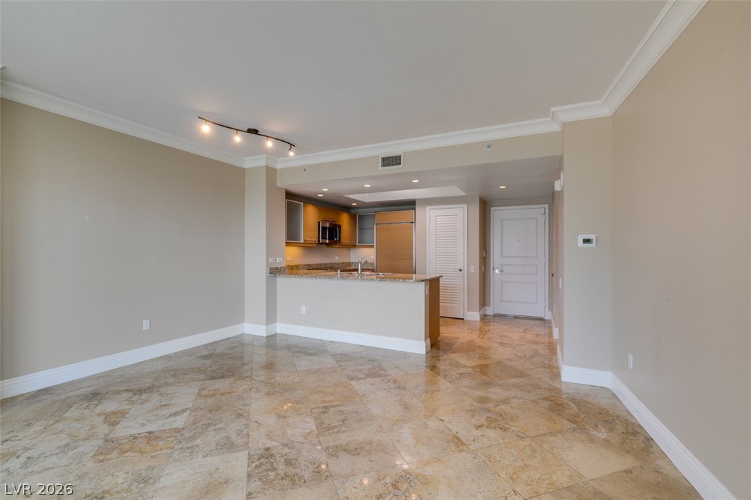 222 Karen Avenue 1905 Las Vegas NV 89109