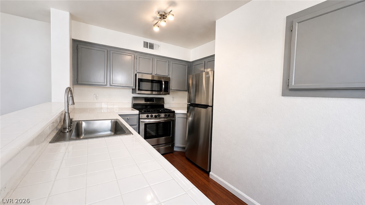 2251 Wigwam Parkway 925 Henderson NV 89074