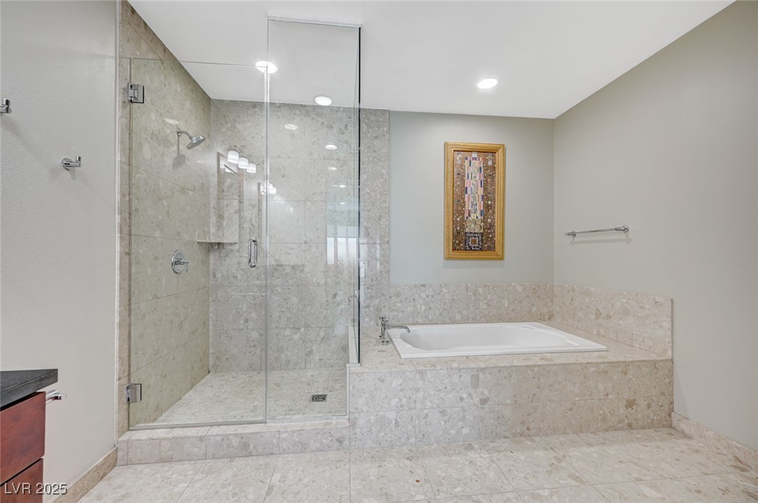 4575 Dean Martin Drive 806 Las Vegas NV 89103