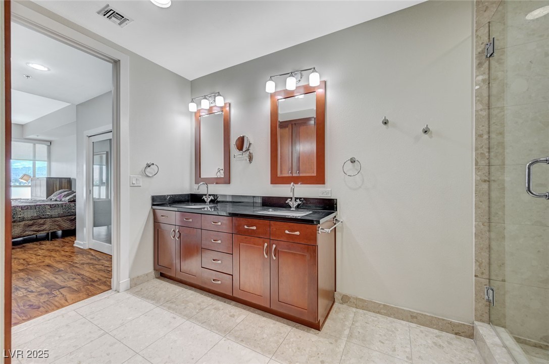 4575 Dean Martin Drive 806 Las Vegas NV 89103