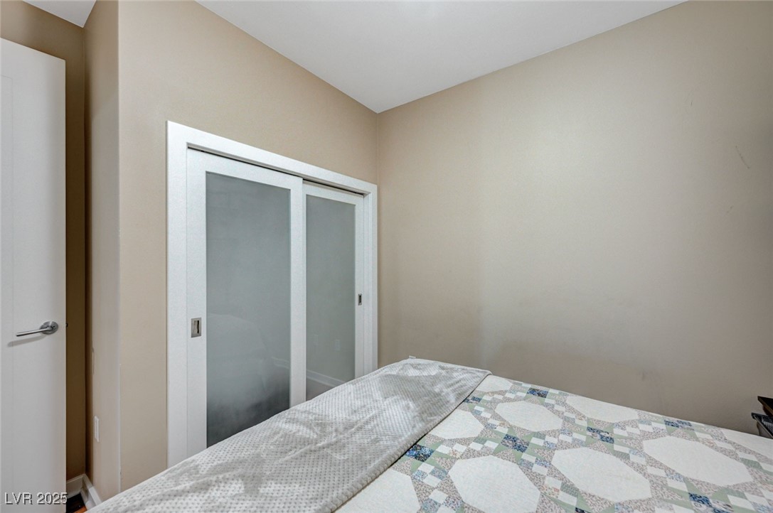 4575 Dean Martin Drive 806 Las Vegas NV 89103