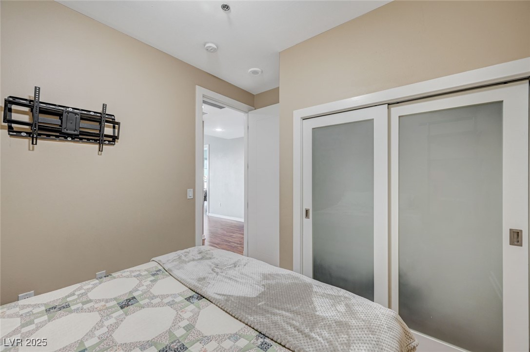 4575 Dean Martin Drive 806 Las Vegas NV 89103