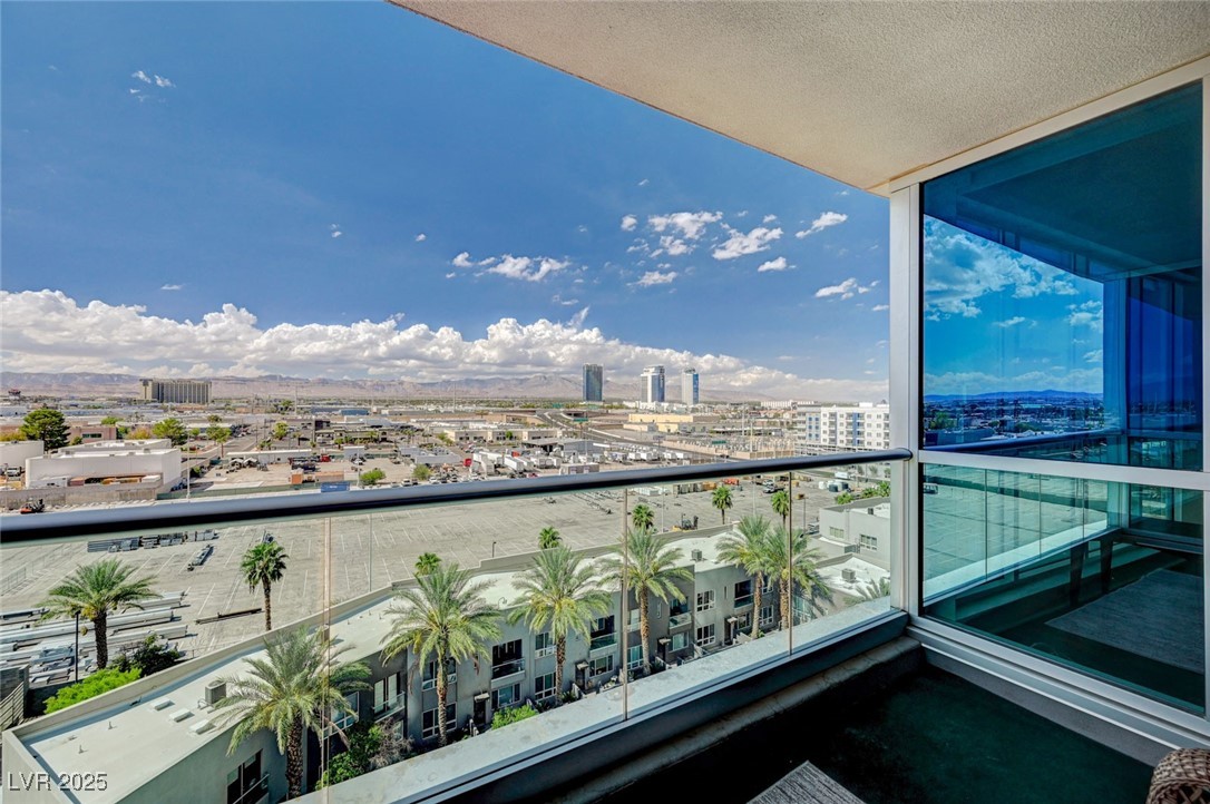 4575 Dean Martin Drive 806 Las Vegas NV 89103