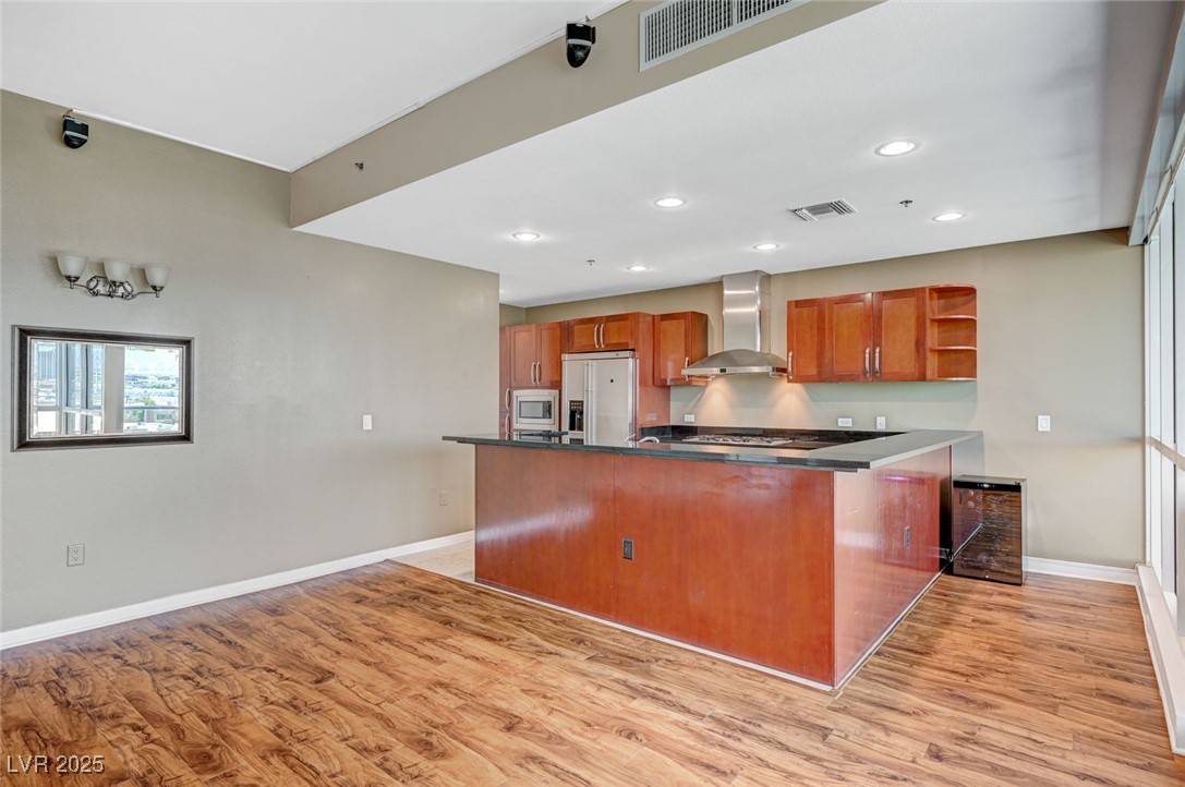 4575 Dean Martin Drive 806 Las Vegas NV 89103
