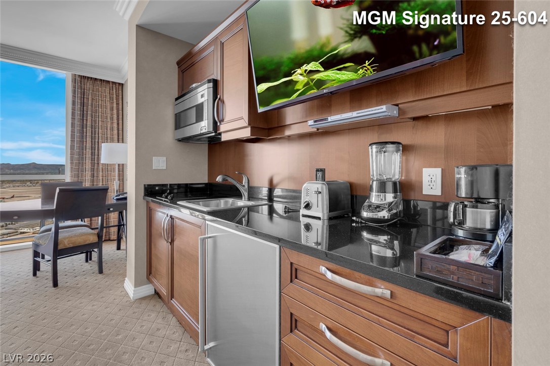145 East Harmon Avenue 2504 Las Vegas NV 89109