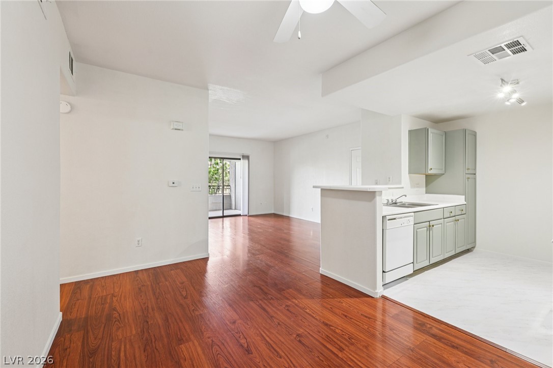 8250 North Grand Canyon Drive 2034 Las Vegas NV 89166