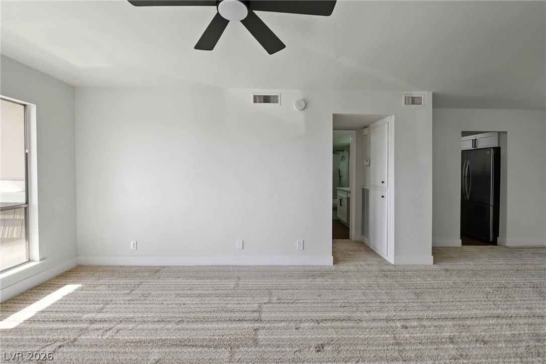 668 Oakmont Avenue 1706 Las Vegas NV 89109