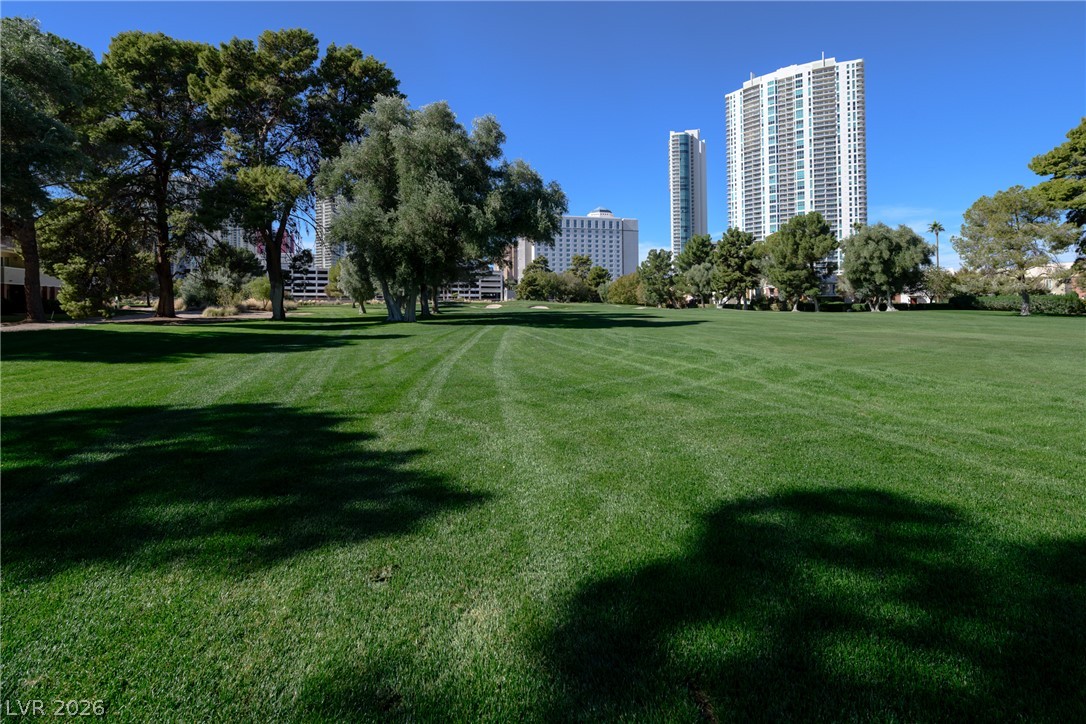 668 Oakmont Avenue 1706 Las Vegas NV 89109