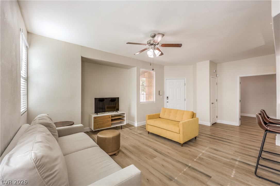 10245 King Henry Avenue 103 Las Vegas NV 89144