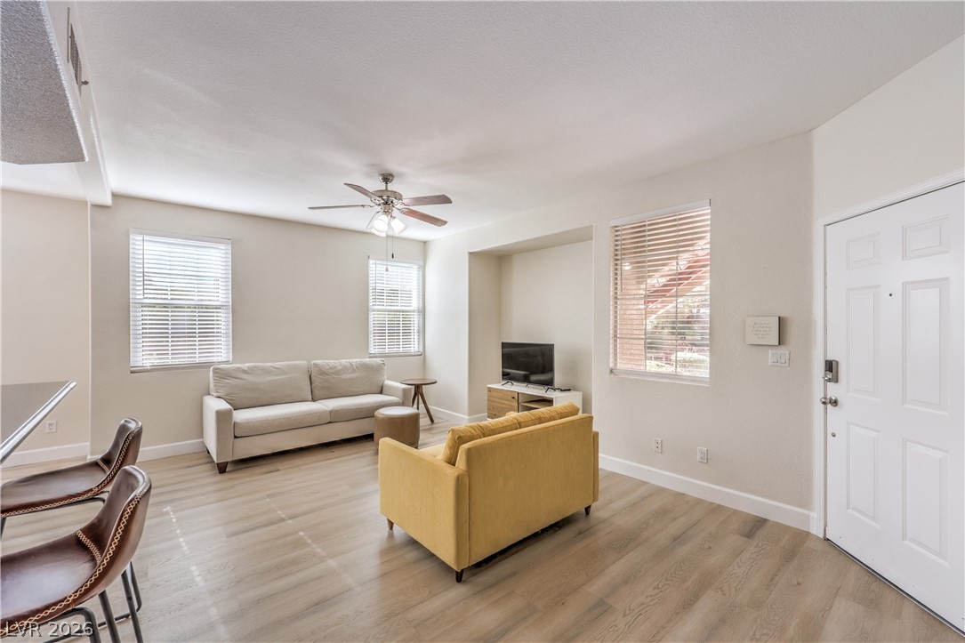 10245 King Henry Avenue 103 Las Vegas NV 89144