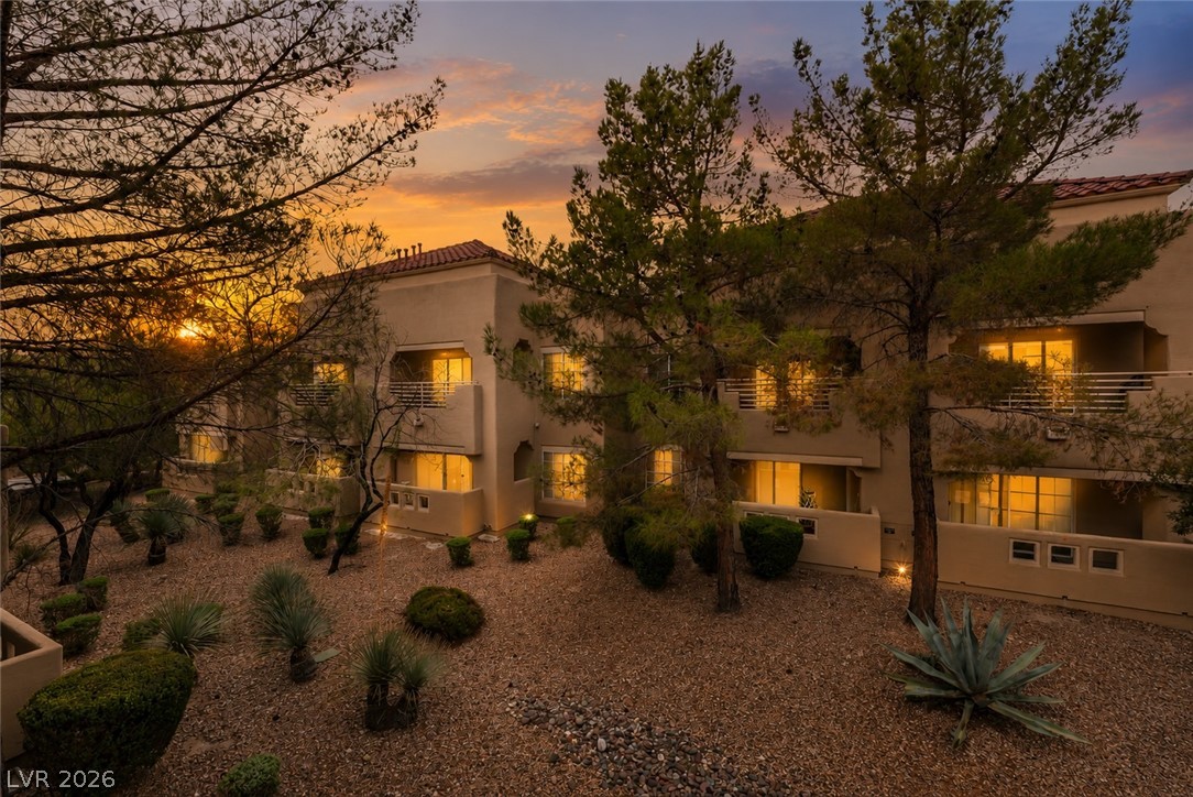 1909 High Valley Court 204 Las Vegas NV 89128