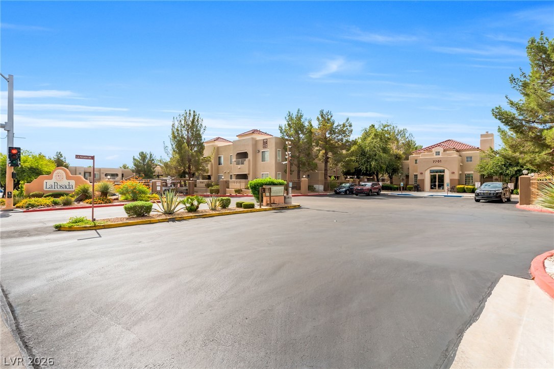 1909 High Valley Court 204 Las Vegas NV 89128