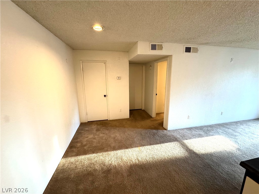 221 Mission Newport Lane 206 Las Vegas NV 89107