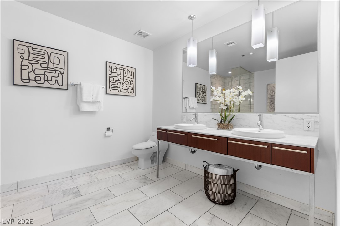 4471 Dean Martin Drive 305 Las Vegas NV 89103