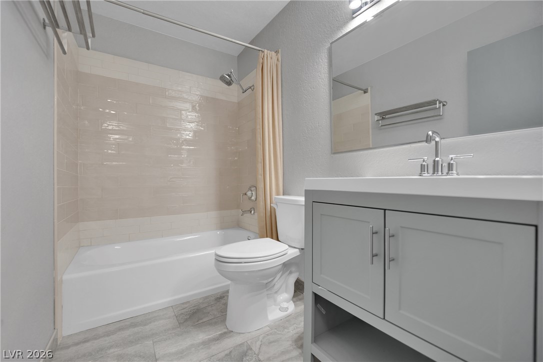 5075 Eldora Avenue 2 Las Vegas NV 89146