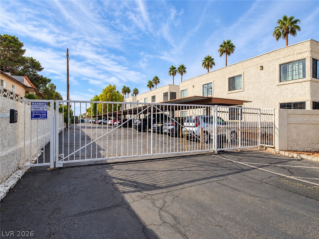 5075 Eldora Avenue 2 Las Vegas NV 89146