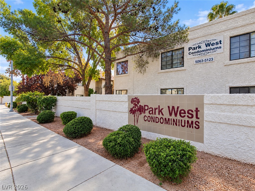 5075 Eldora Avenue 2 Las Vegas NV 89146