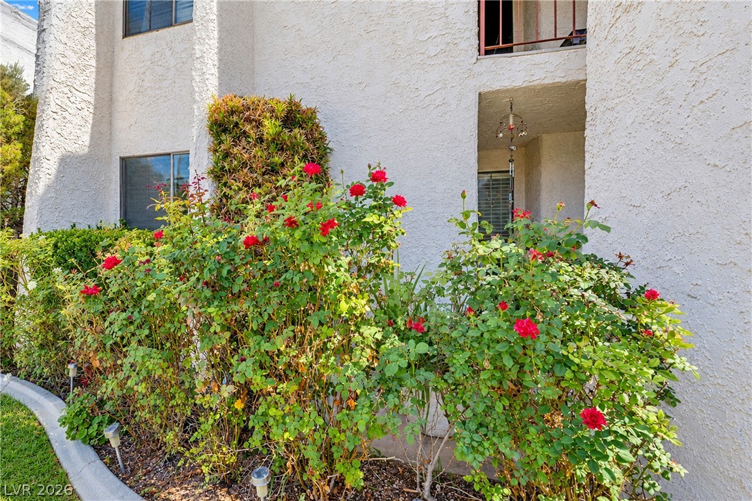 5075 Eldora Avenue 2 Las Vegas NV 89146