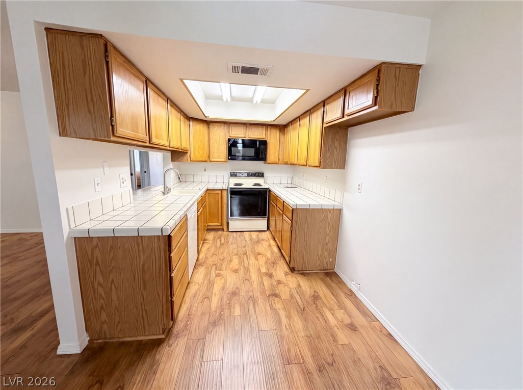 5056 Jeffreys Street 102 Las Vegas NV 89119
