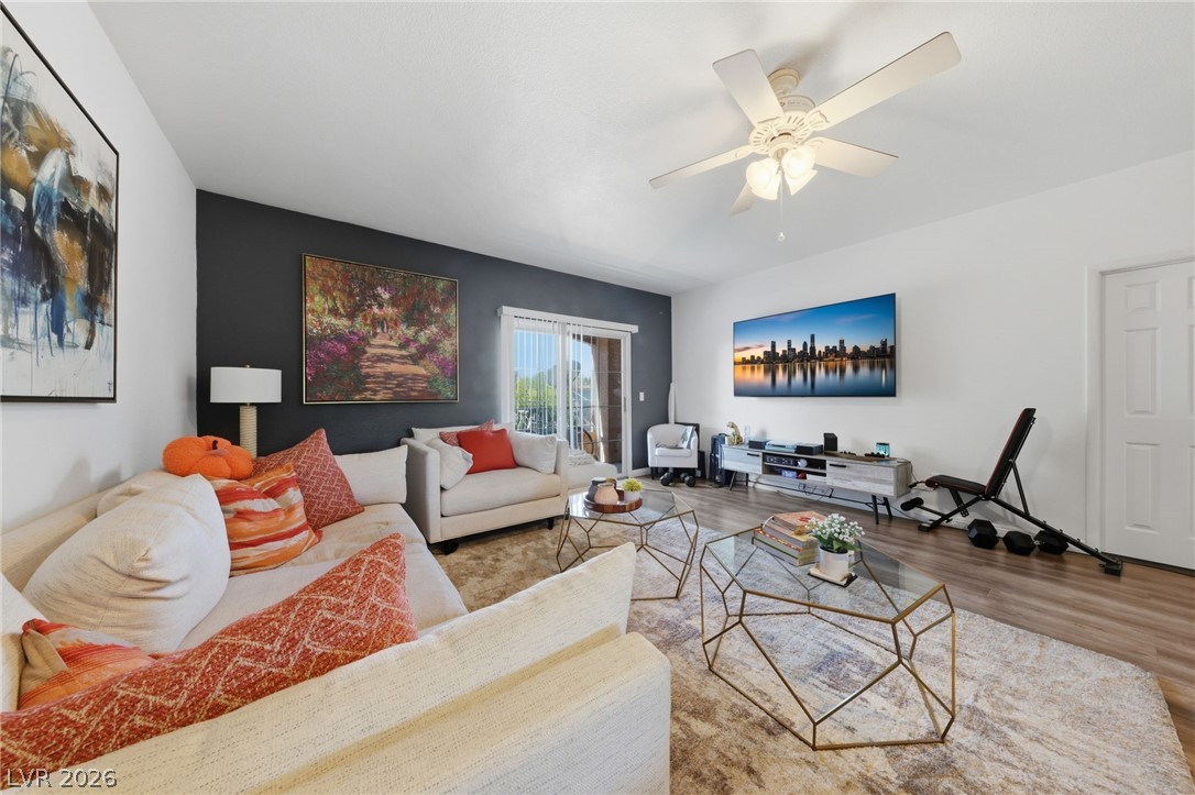 10553 Pine Glen Avenue 104 Las Vegas NV 89144
