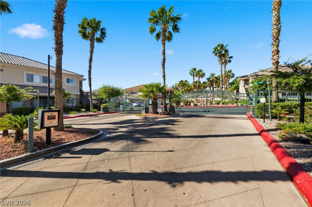 10553 Pine Glen Avenue 104 Las Vegas NV 89144