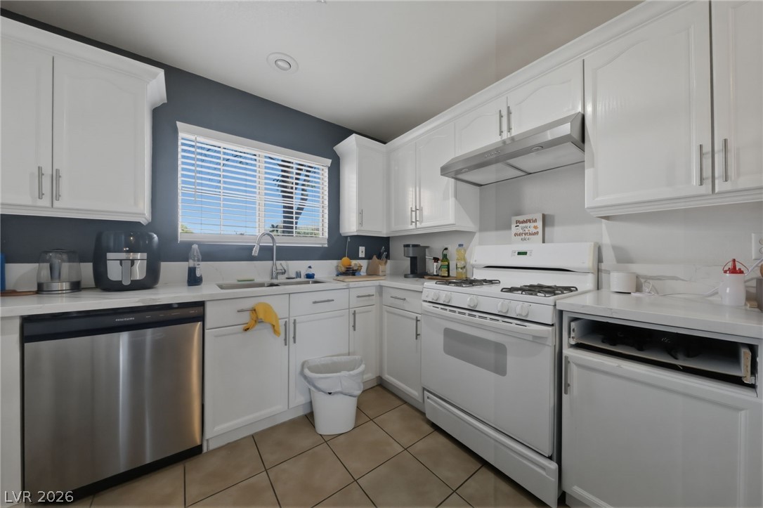 10553 Pine Glen Avenue 104 Las Vegas NV 89144