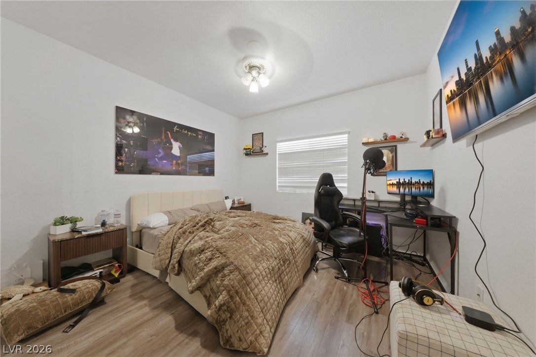 10553 Pine Glen Avenue 104 Las Vegas NV 89144