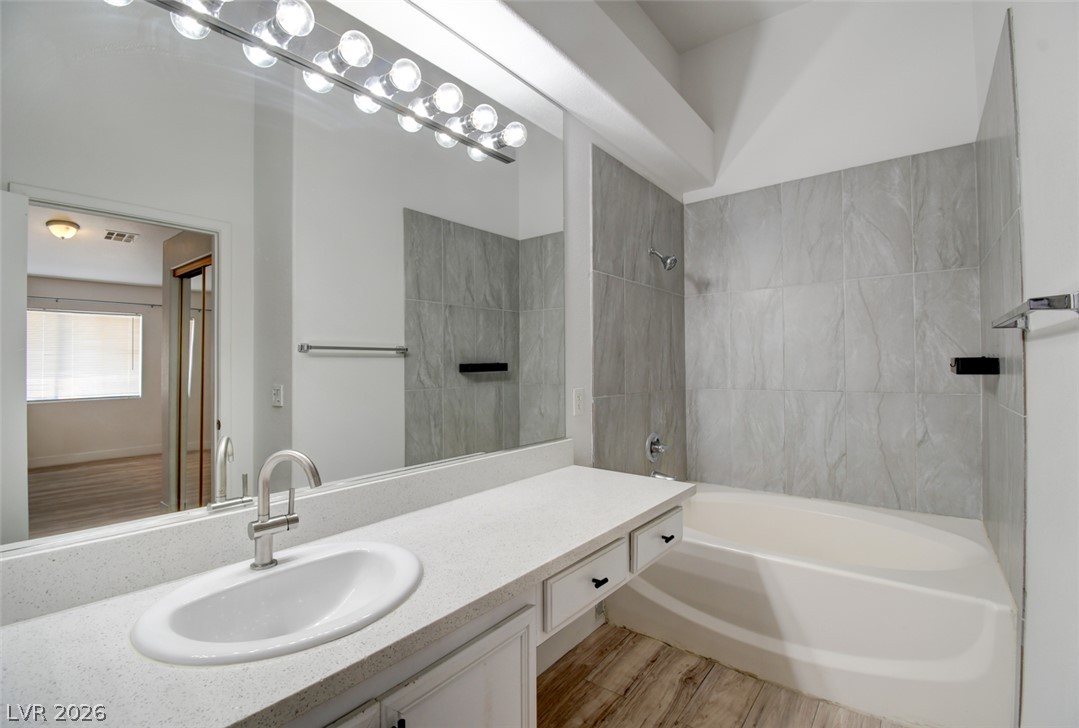 2110 Los Feliz Street 2084 Las Vegas NV 89156