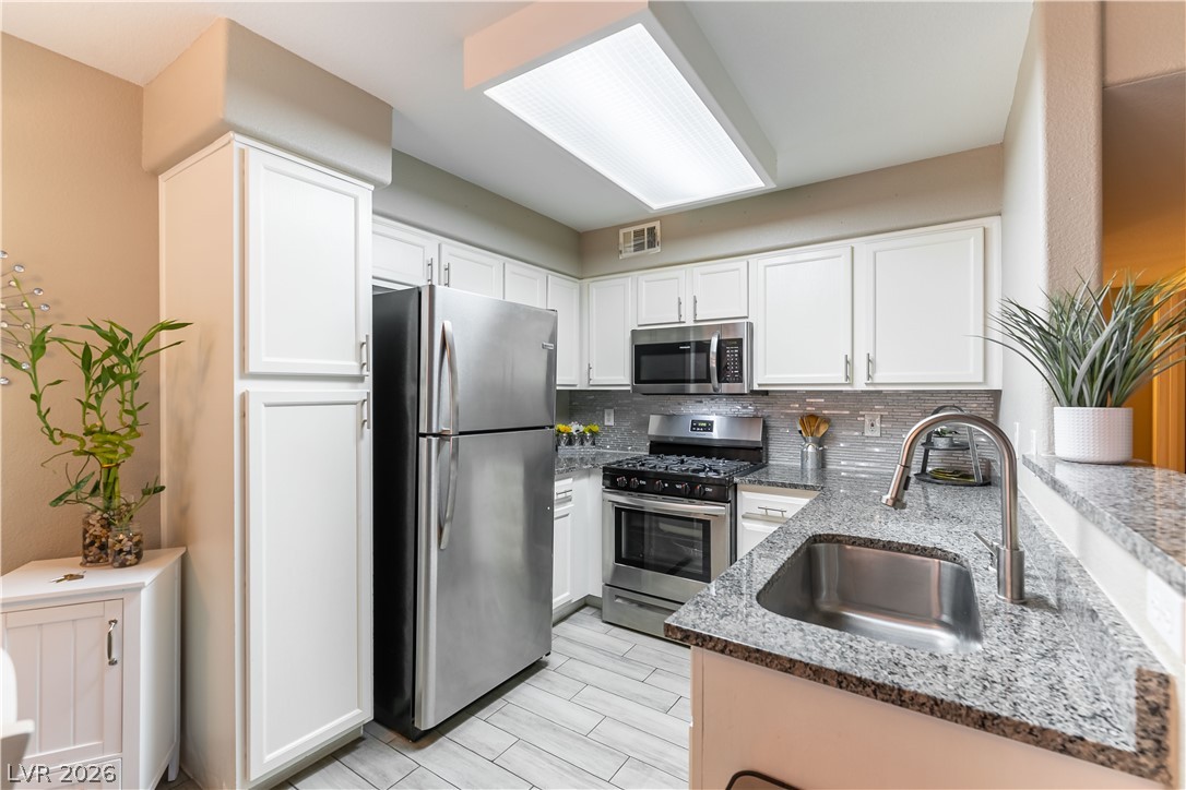 3174 Tarpon Drive 102 Las Vegas NV 89120