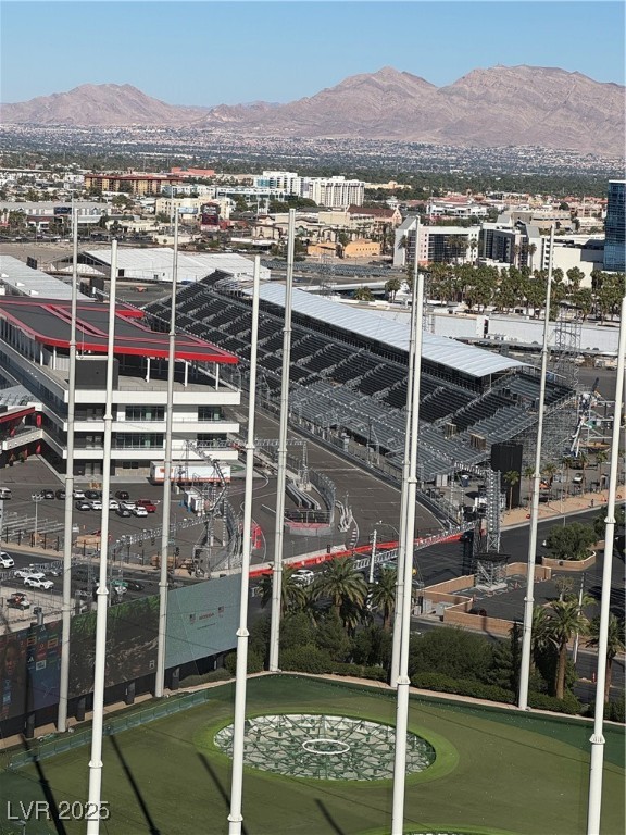 135 East Harmon Avenue 2002 & 2004 Las Vegas NV 89109