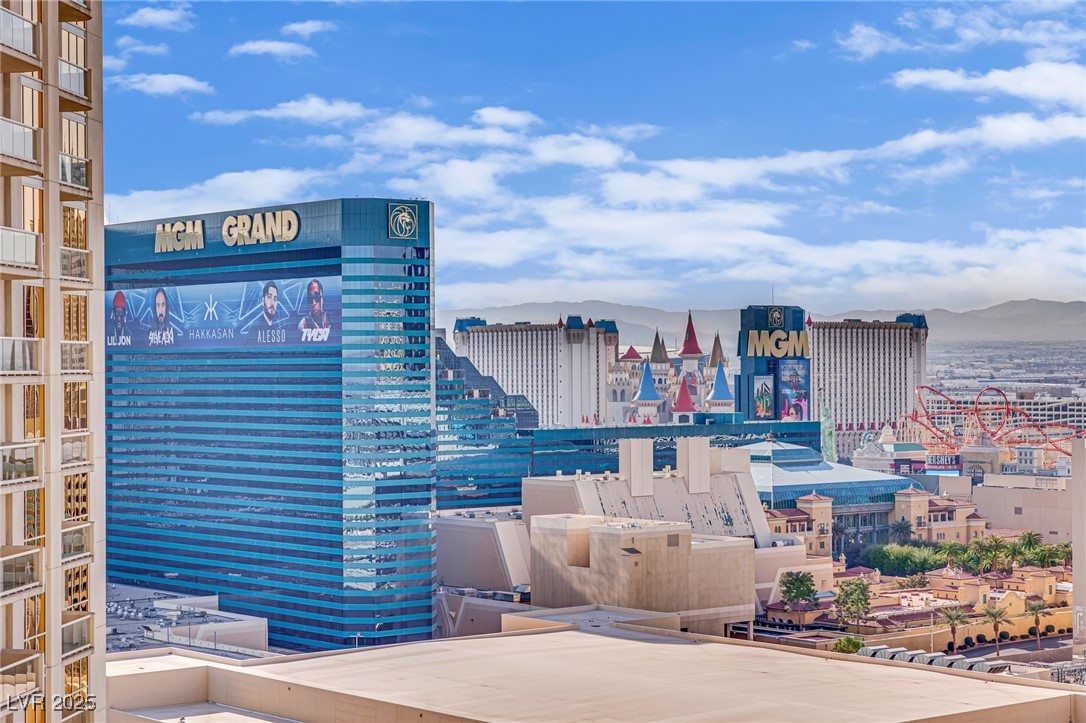 135 East Harmon Avenue 2002 & 2004 Las Vegas NV 89109