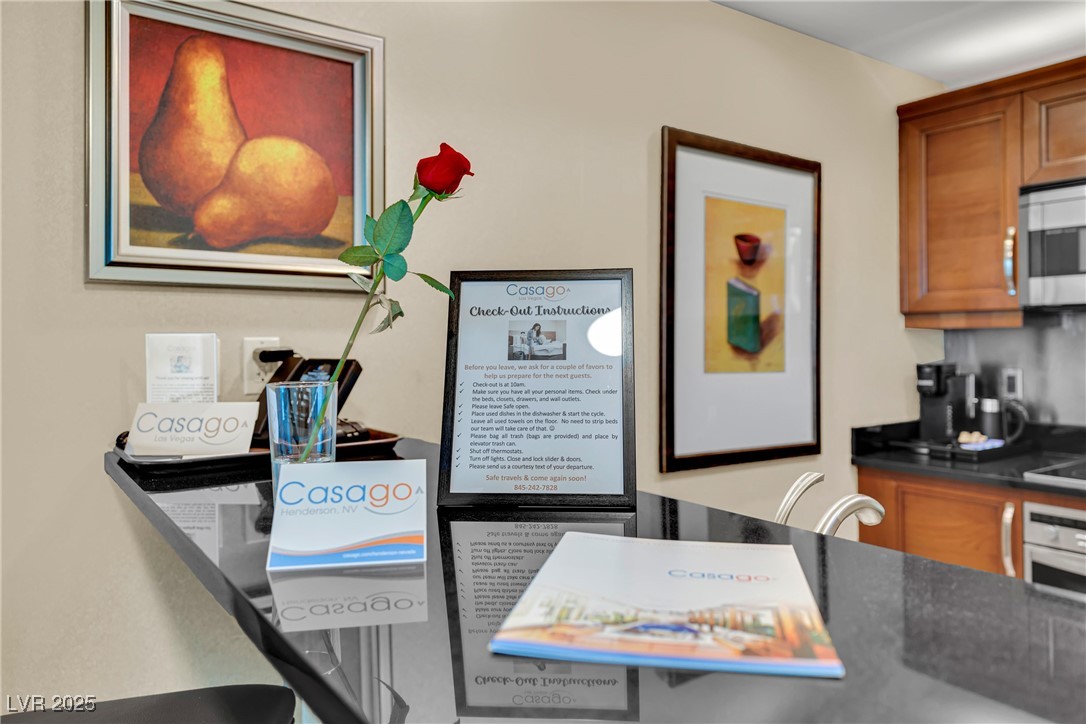 135 East Harmon Avenue 2002 & 2004 Las Vegas NV 89109