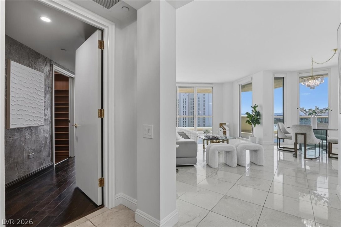 2877 Paradise Road 1505 Las Vegas NV 89109