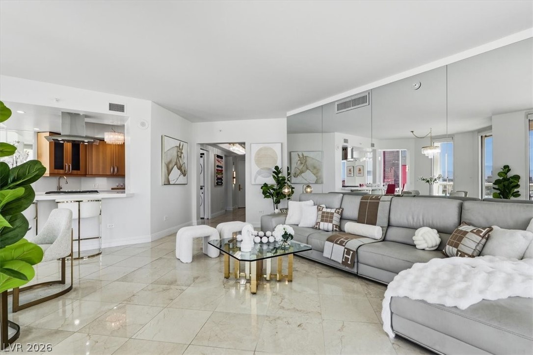 2877 Paradise Road 1505 Las Vegas NV 89109