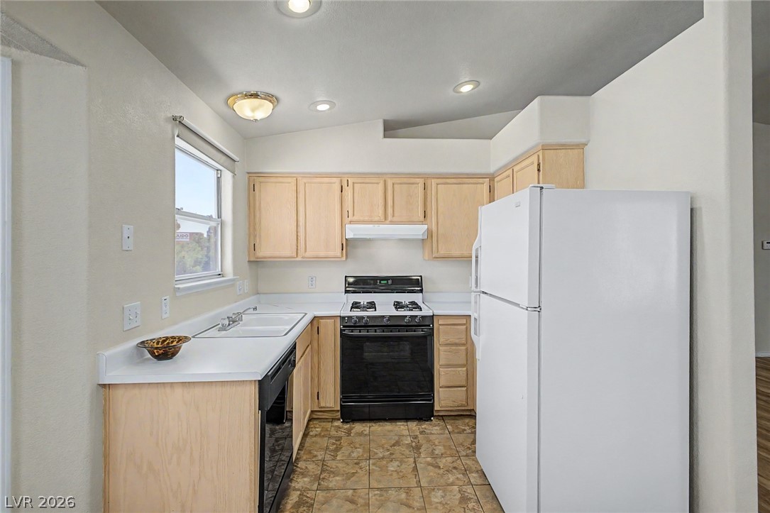 7572 Durham Hall Avenue 201 Las Vegas NV 89130