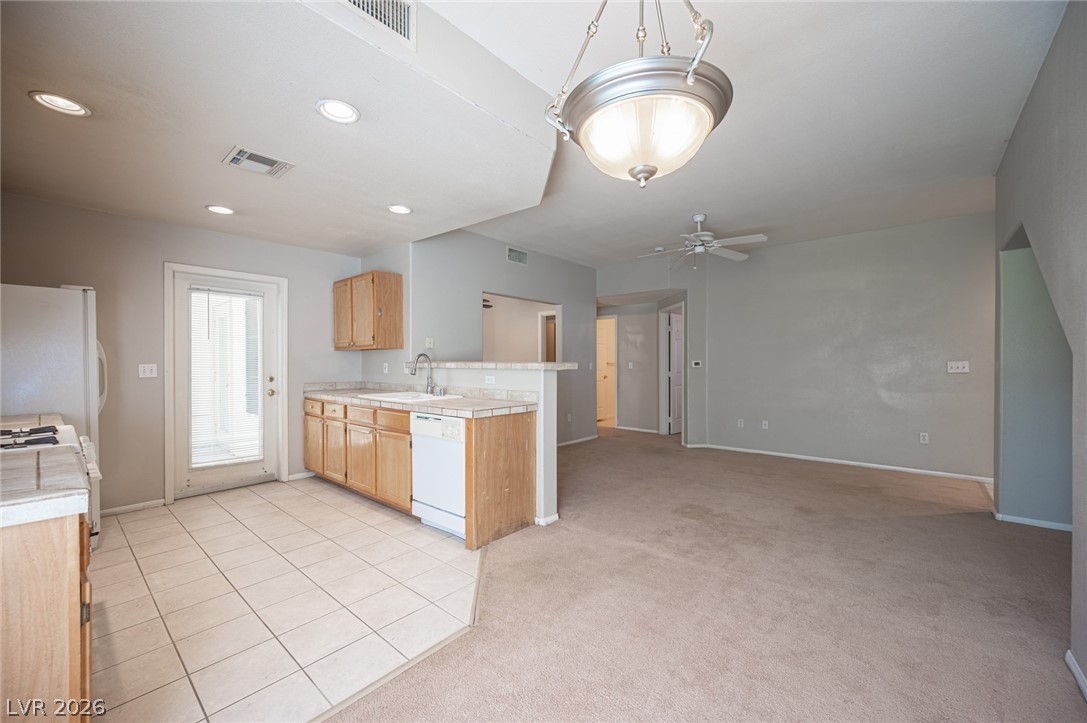 10211 Red Pueblo Place 103 Las Vegas NV 89144