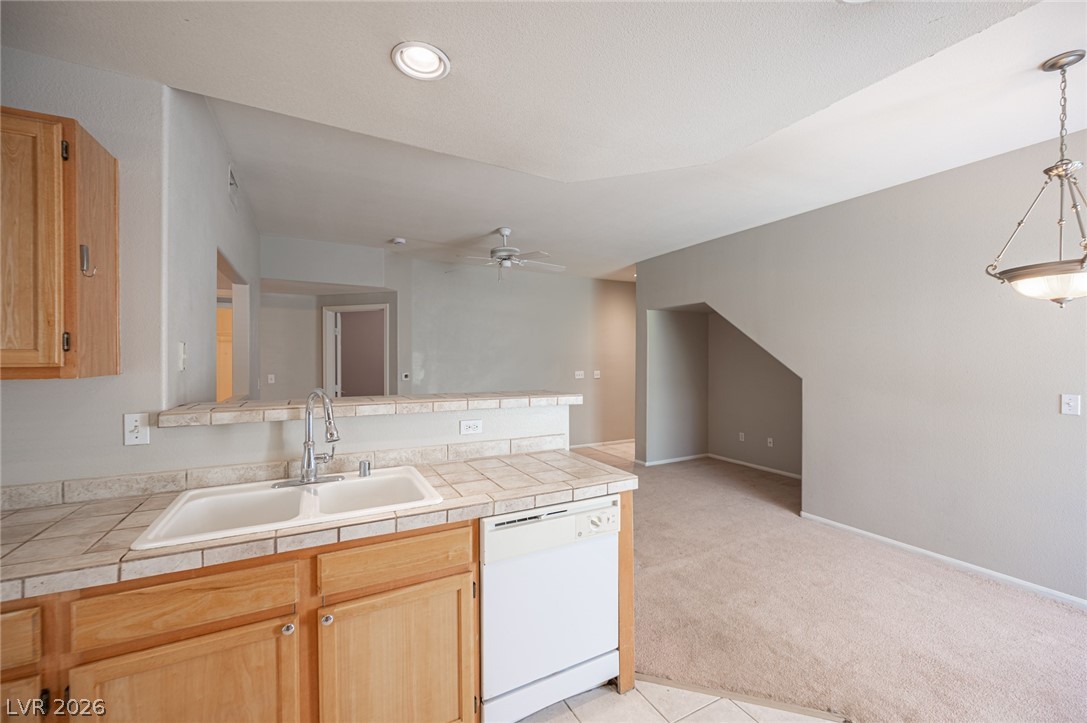 10211 Red Pueblo Place 103 Las Vegas NV 89144