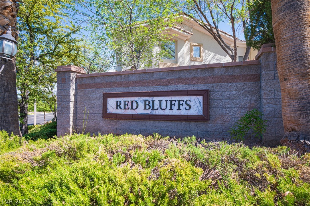 10211 Red Pueblo Place 103 Las Vegas NV 89144